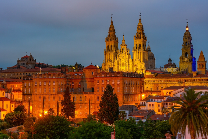 Santiago de compostela. Sostenibilidad empresarial entre las empresas gallegas.